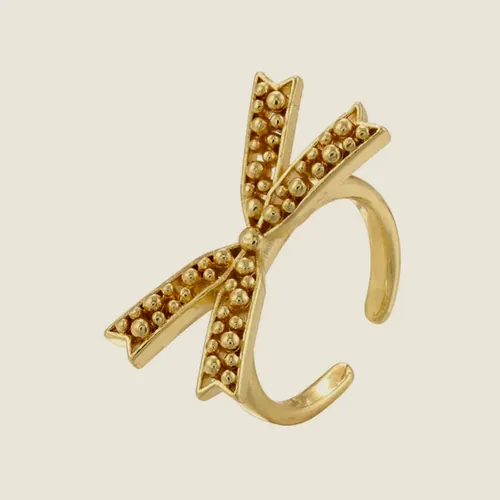 Gold bow ring.