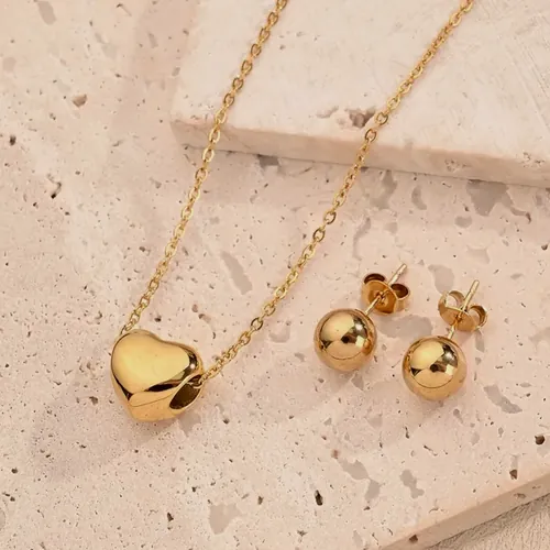 Heart necklace and ball stud set.