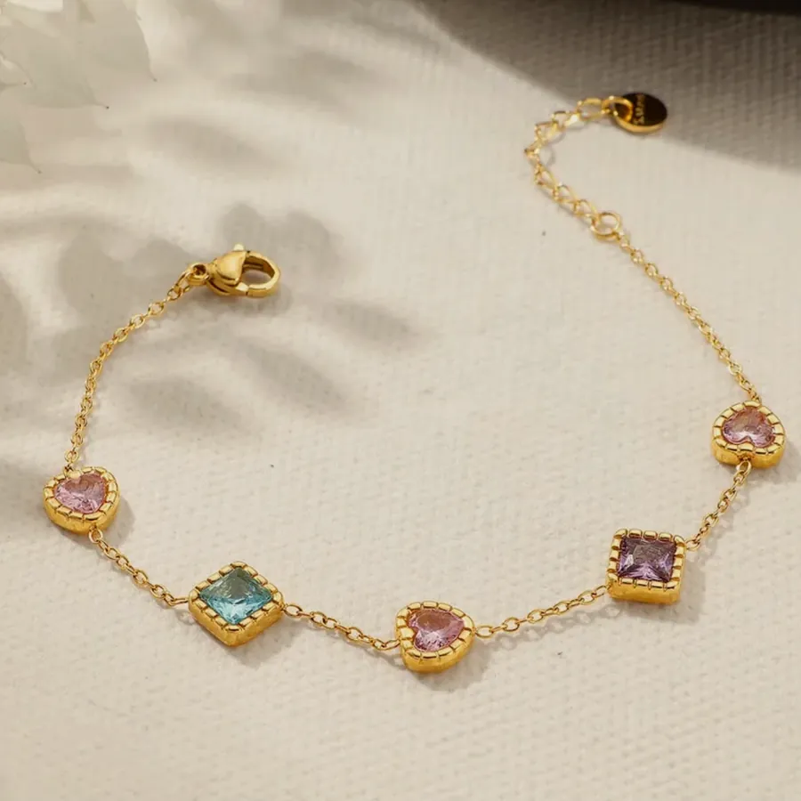 Pink rhombus bracelet.