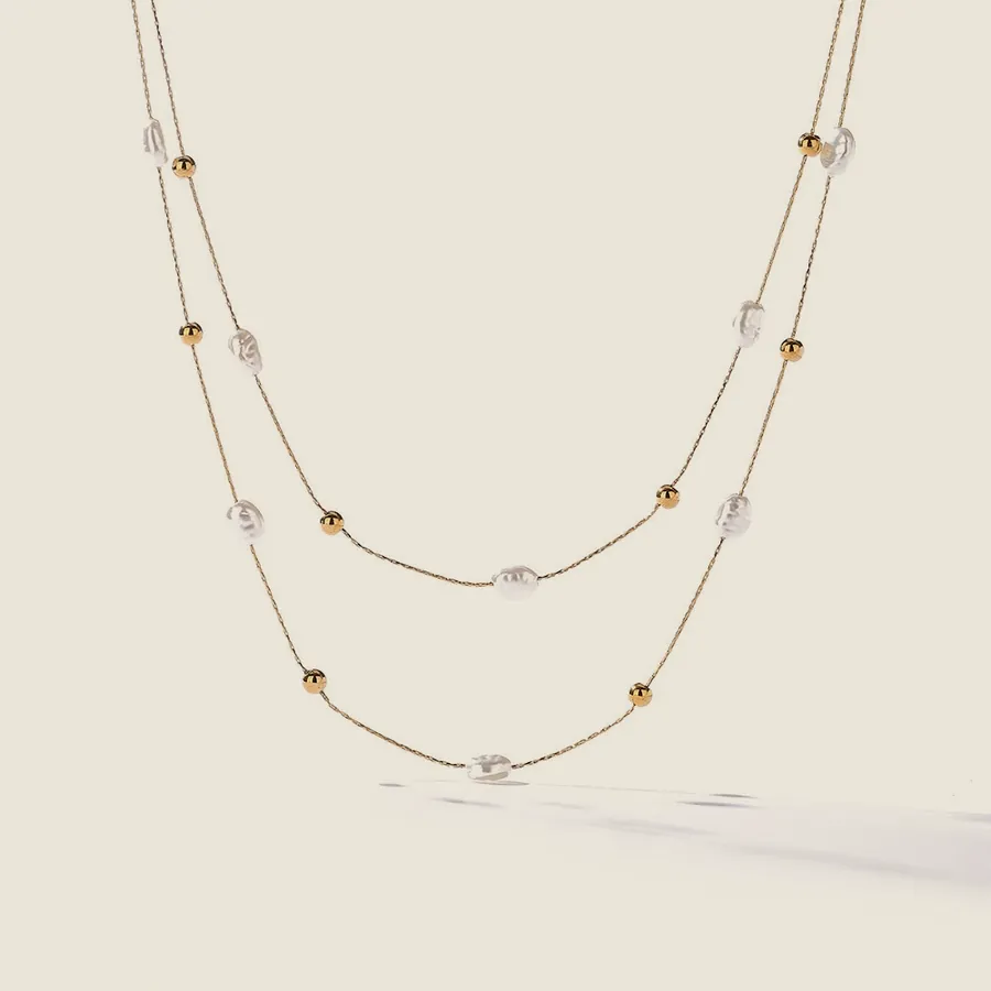 Double bead chain necklace.