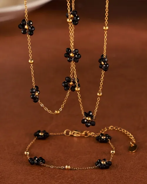 Black flower long necklace and bracelet set.