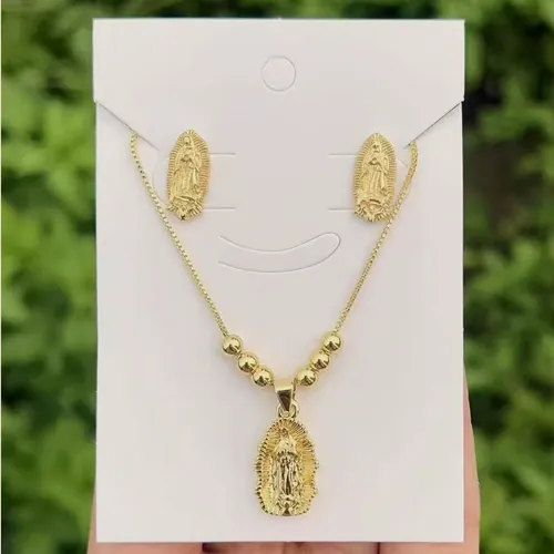Gold medal necklace and stud set.